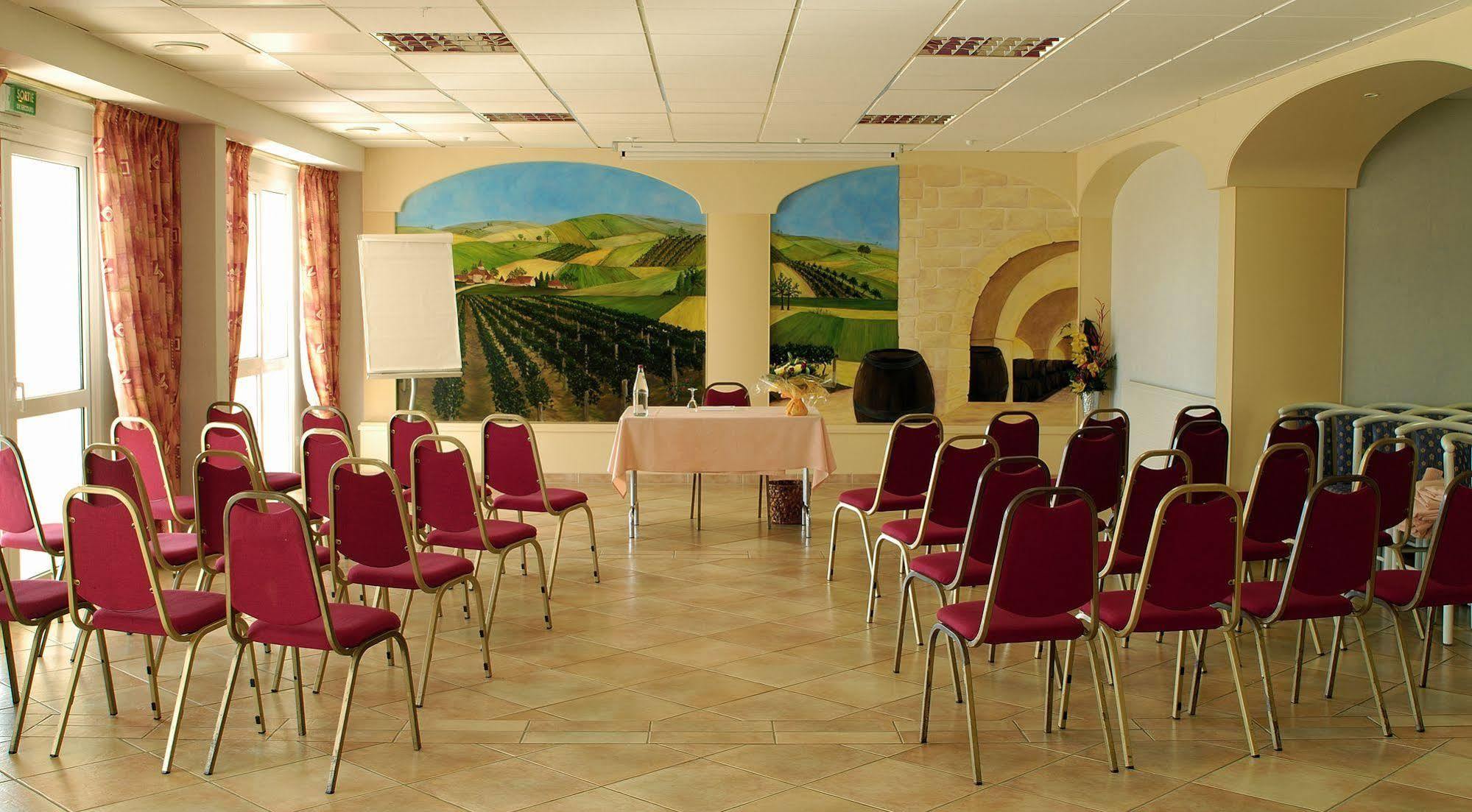 Hotel Le Val Moret Magnant Zewnętrze zdjęcie